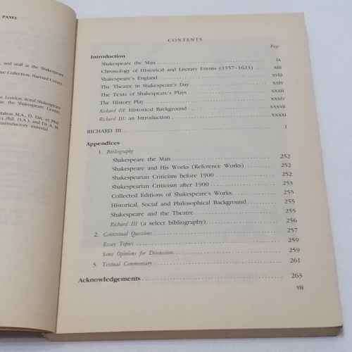 William Shakespeare - Richard III - Stratford series