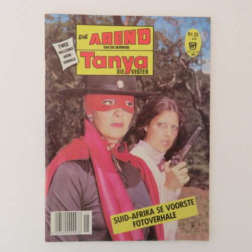 Fotoboekie Dubbel uitgawe no 50 Arend van die oerwoud en Tanya die vegter - Baie goeie toestand