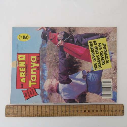 Fotoboekie Dubbel uitgawe no 44 Arend van die oerwoud and Tanya die vegter - Redelike toestand