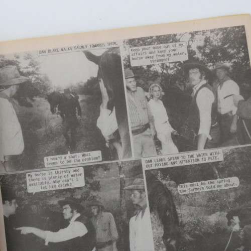 Fotoboekie - Rider (Ruiter in swart) and Eagle (Wit Tier) in Engels - Skaars - Voorblad beskadig