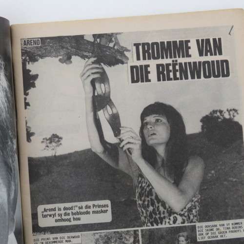 Fotoboekie Dubbel uitgawe no 65 Arend van die oerwoud and Tanya die vegter - Baie goeie toestand