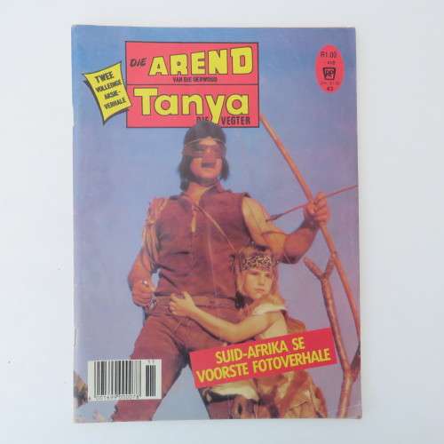 Fotoboekie Dubbel uitgawe no 43 Arend van die oerwoud and Tanya die vegter - Baie goeie toestand