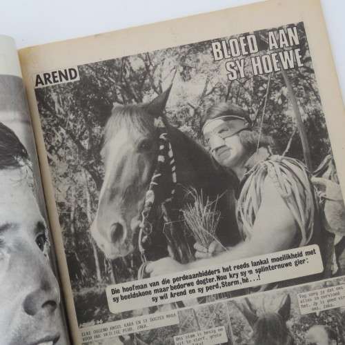 Fotoboekie Dubbel uitgawe no 46 Arend van die oerwoud and Tanya die vegter - Goeie toestand