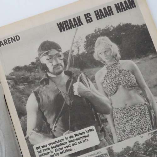 Fotoboekie Dubbel uitgawe no 53 Redelike goeie toestand Arend van die oerwoud and Tanya die vegter