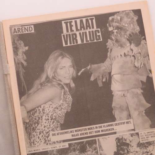 Fotoboekie Dubbel uitgawe no 60 Arend van die oerwoud and Tanya die vegter - Redelike toestand