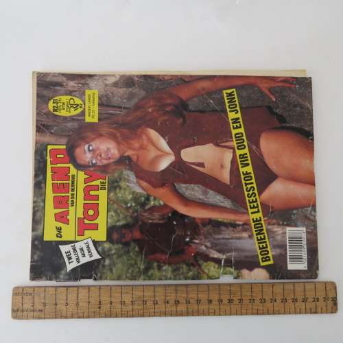 Fotoboekie Dubbel uitgawe no 82 Die Arend van die oerwoud and Tanya die vegter - Redelike toestand