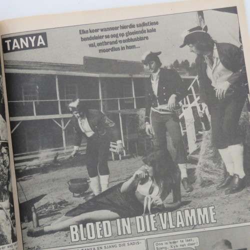 Fotoboekie Dubbel uitgawe no 24 Arend van die oerwoud and Tanya die vegter - Goeie toestand