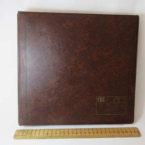 Banknote/document/FDC album with space for 58 X large items