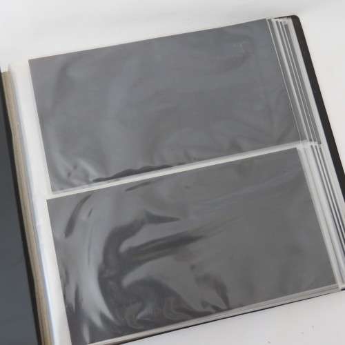 Banknote/FDC album with space for 100 large items and 10 X large items