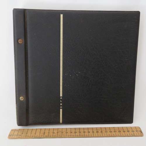 Banknote/FDC album with space for 100 large items and 10 X large items