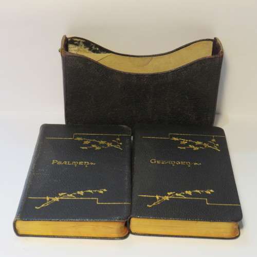 Set of 1884 Psalmen and Gezangen in original stand - Excellent condition