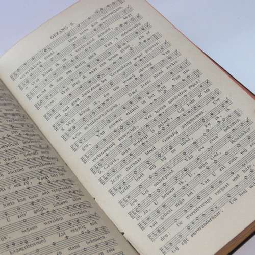 Set of 1884 Psalmen and Gezangen in original stand - Excellent condition
