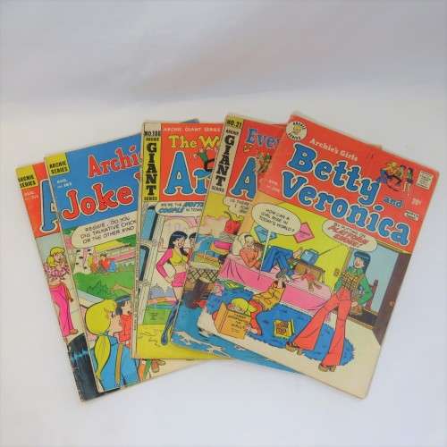 Lot of 5 comic books  - Archie
