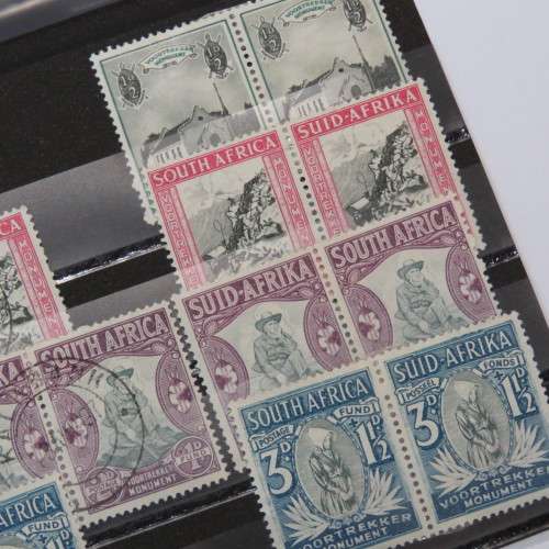 SACC 51-54 Voortrekker Memorial Fund - Pairs hinged mint and used