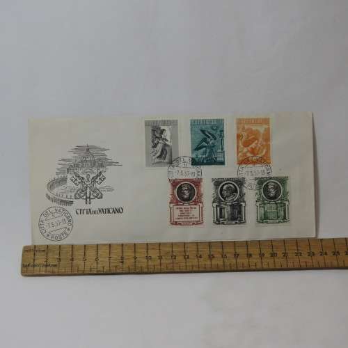 Vatican City 7 May 1957 Postal cover with 6 Vatican stamps