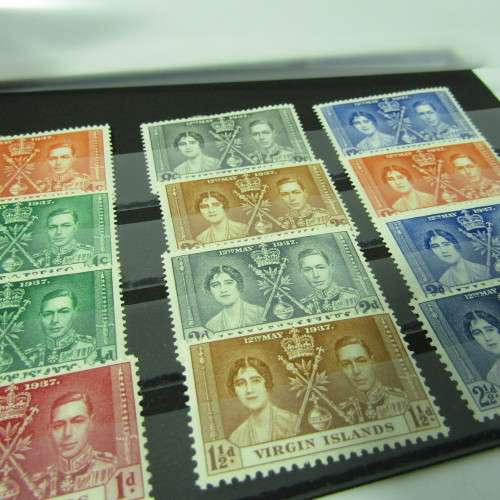 Lot of 12 x George 6 coronation stamps mint hinged
