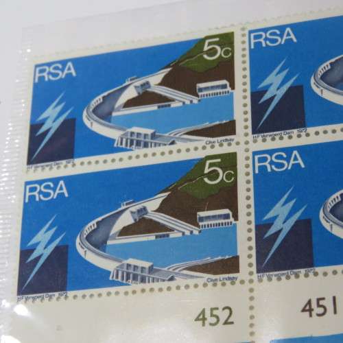 SACC 313 South Africa control back of 4 with printing too low - Into perforation