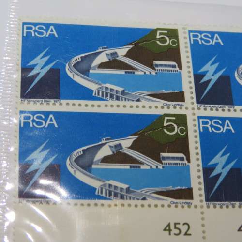 SACC 313 South Africa control back of 4 with printing too low - Into perforation