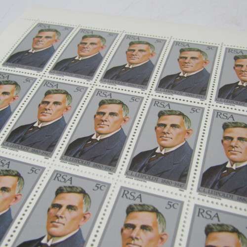 CL Leipoldt  - full page of 25 stamps - 2 stamps with tattoo on face A2 and A4 - more errors