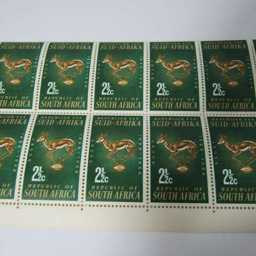 South Africa SACC 245 Lot of 20 x 2 1/2 cent Springbok rugby stamps - 10 in bottom row with error