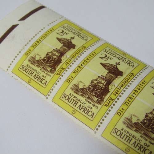 South Africa SACC 252 Dutch Reformed church - row of 2 1/2 c stamps - all with the same error