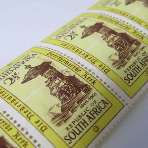 South Africa SACC 252 Dutch Reformed church - row of 2 1/2 c stamps - all with the same error