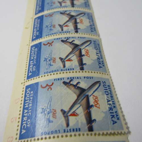 South Africa Boeing 707 over Table Mountain SACC 219 - Row of 15 stamps all with the same error - ho