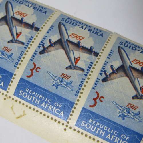 South Africa Boeing 707 over Table Mountain SACC 219 - Row of 15 stamps all with the same error - ho