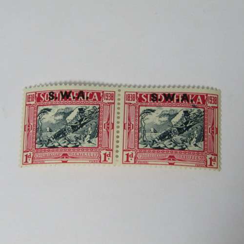 South West Africa SACC133 mint pair (hinged) with perforation shift