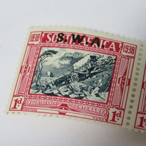 South West Africa SACC133 mint pair (hinged) with perforation shift