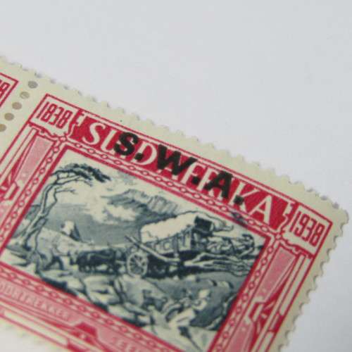 South West Africa SACC133 mint pair (hinged) with perforation shift