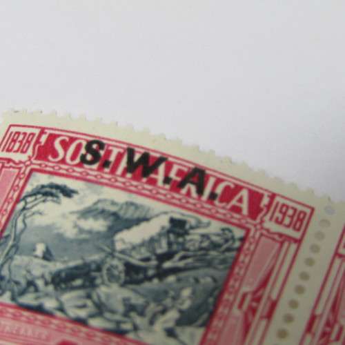South West Africa SACC133 mint pair (hinged) with perforation shift
