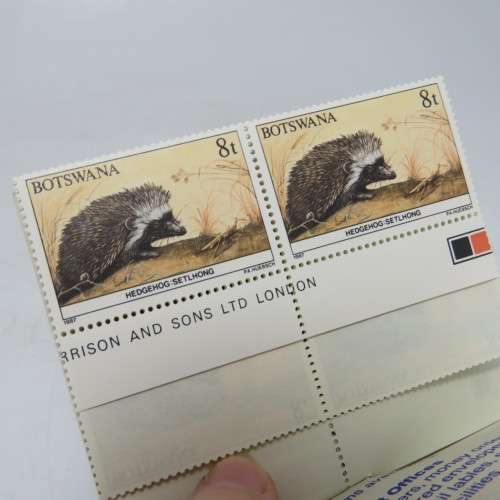 Lot of 10 unused mint booklets with animal stamps 1987