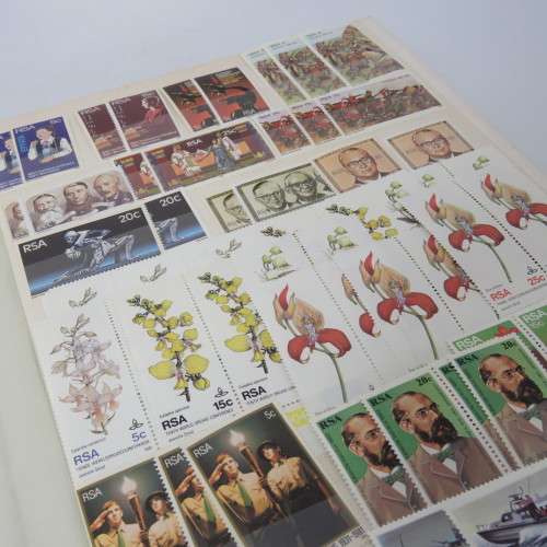 16 Page stamp album with South Africa mint stamps - Over 375 stamps - Some decent high value stamps
