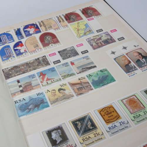 16 Page stamp album with South Africa mint stamps - Over 375 stamps - Some decent high value stamps