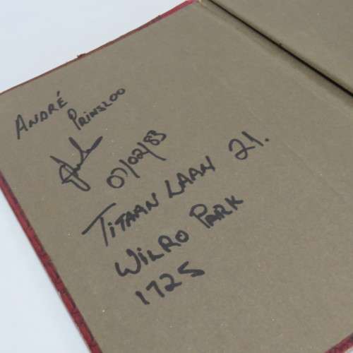 Stamp Album with more than 700 world stamps - Not researched