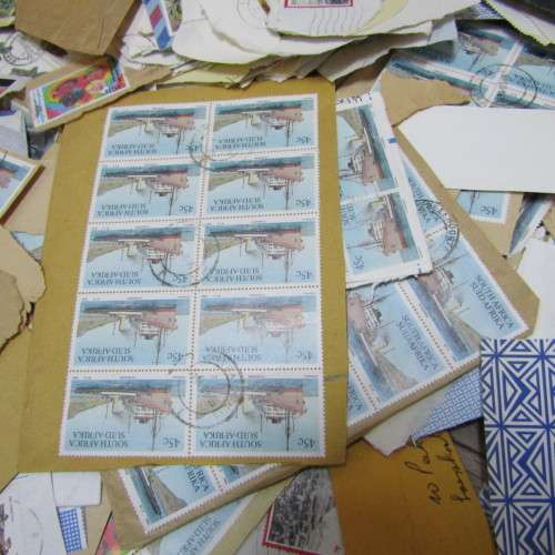 Over Half a Kilo stamps on covers - Many hundreds - unchecked