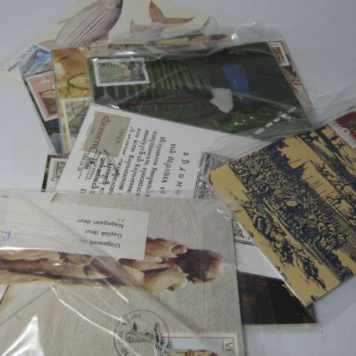 24 packets of 4 collectors postcards as issued - South Africa and Homelands