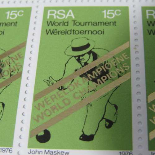 SACC 400 Block of 6 Stamps with gap in top left gold banner