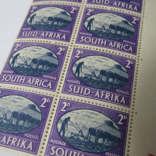 South Africa SACC 108 Block of mint stamps - top left with small flaw in H of south