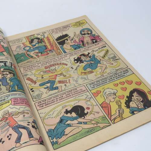 Archie Series The Mad House Glads No 94