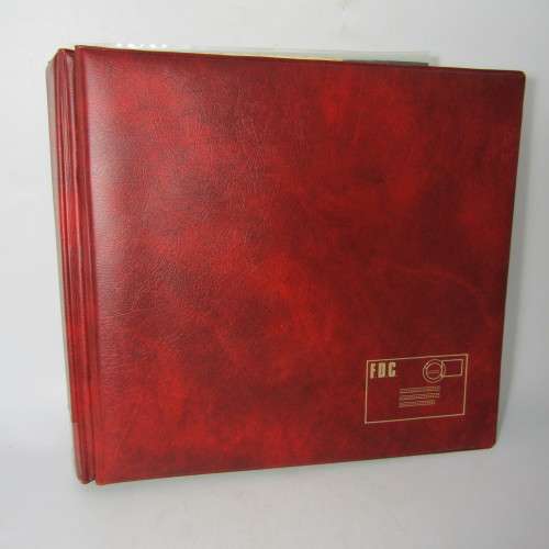 First Day Cover album with 85 old Great Britain First Day Covers - a few with rust spots