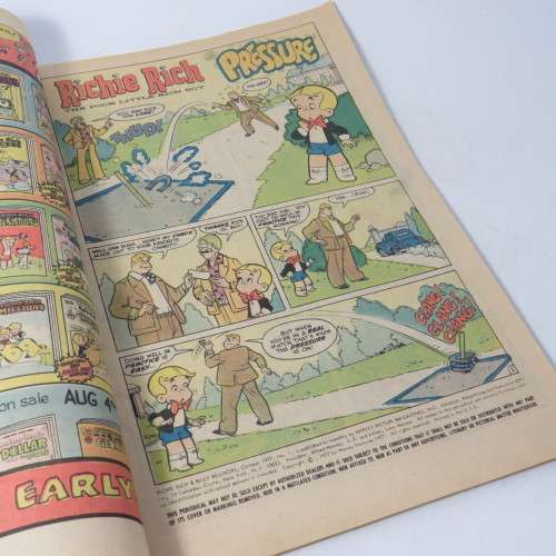 Richie Rich and Billy Bellhops - 1977 - No 1
