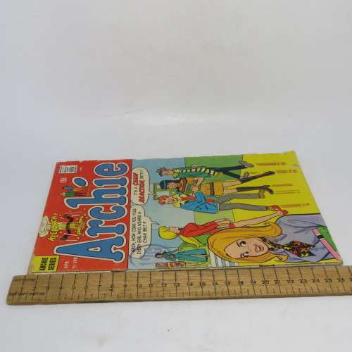 Archie Series Archie no 1990