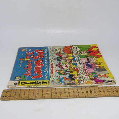 Archie Series Archie`s TV laugh-out no 2 - GIANT series