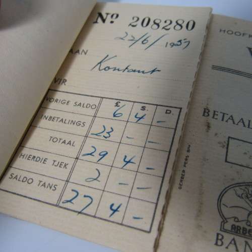 Volkskas Bank tjekboek uit die 1950`s - uitgereik in Brakpan - met 13 ongebruitkte tjeks
