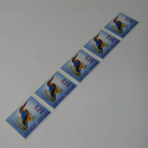 Republic of South Africa SACC197 - 31 May 1961 definitive issue 1/2 cent stamp - strip of 5