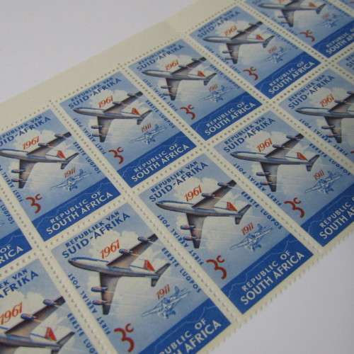 SACC 219  - 1 December 1961 50the Anniversary of 1st SA Flight 3c stamp - Lot of 22 mint with errors