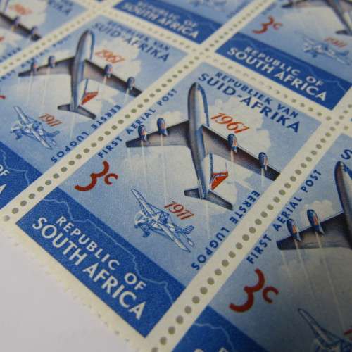 SACC 219  - 1 December 1961 50the Anniversary of 1st SA Flight 3c stamp - Lot of 22 mint with errors