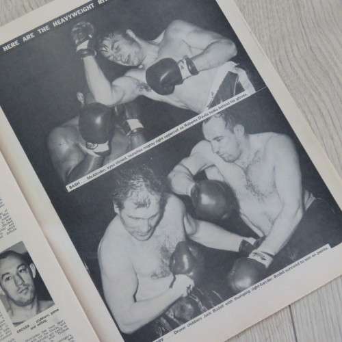 Boxing News Weekly magazine dated between 13 August 1971 and 25 February 1983